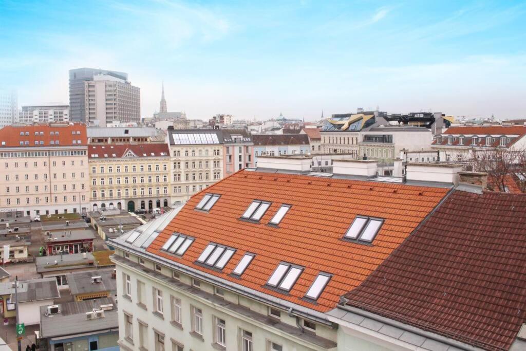 Orestaliving - View Of Vienne