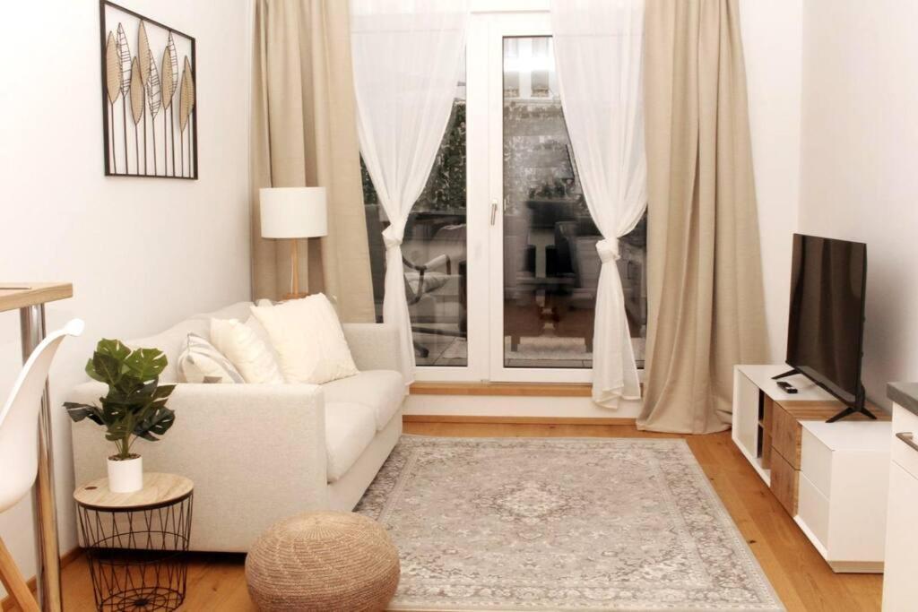 Orestaliving - View Of Appartement *